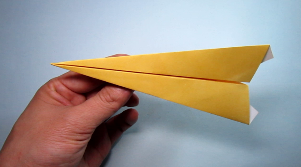 如何折纸飞机[如何折纸飞机的方法]