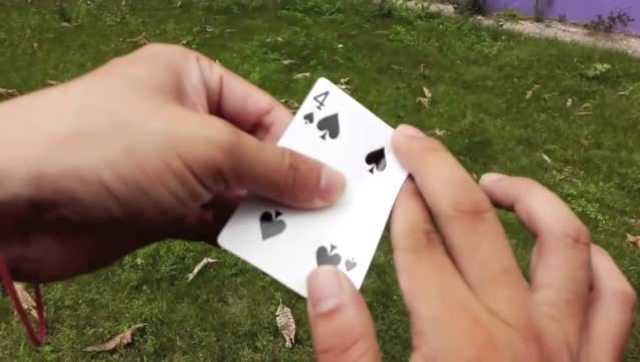 扑克牌魔术教程,随便选一张牌都能知道[教你一招最简单实用的扑克牌魔术,1分钟学会]