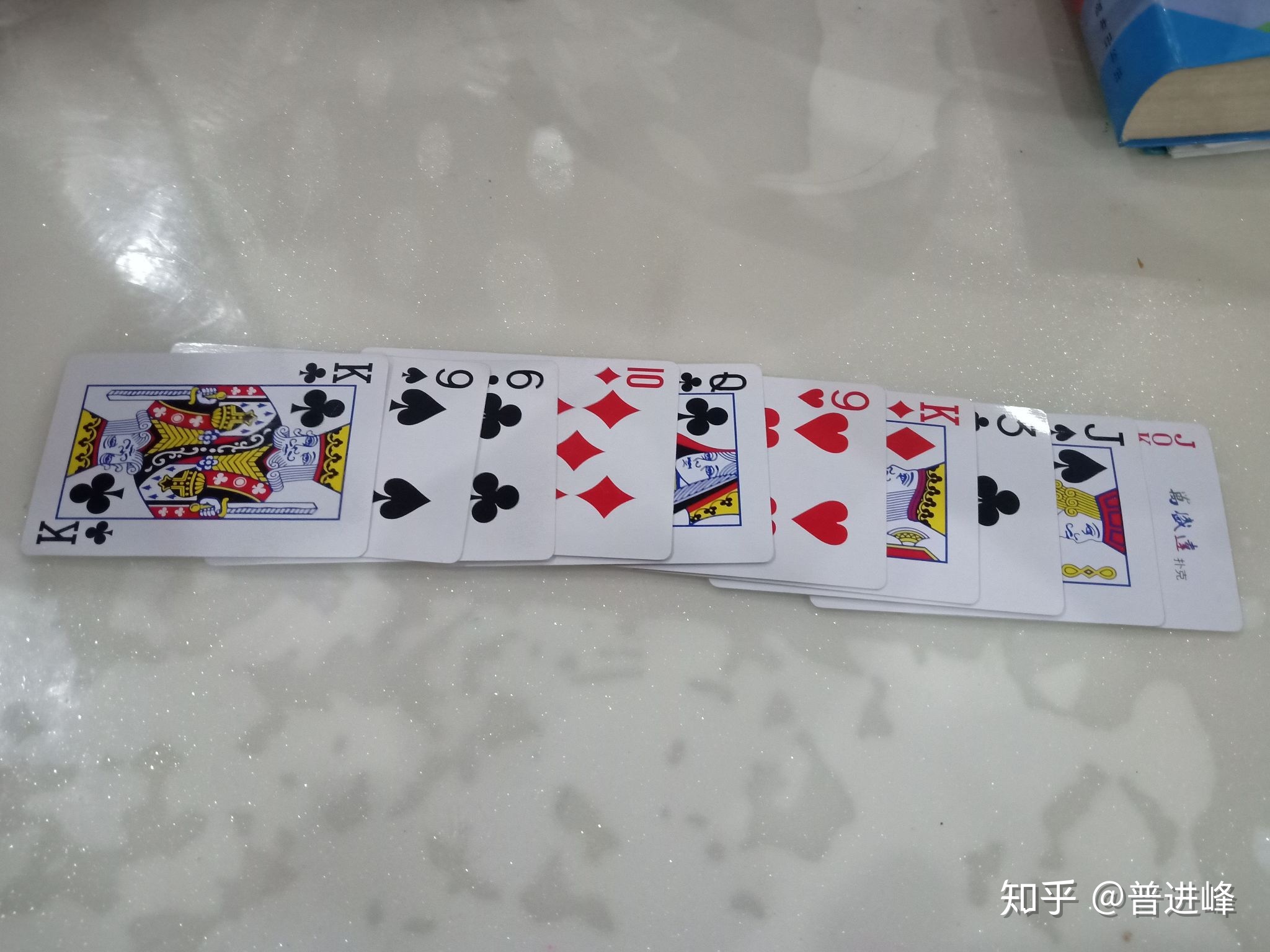 两副扑克牌四个人玩法[两副扑克牌四个人的玩法]