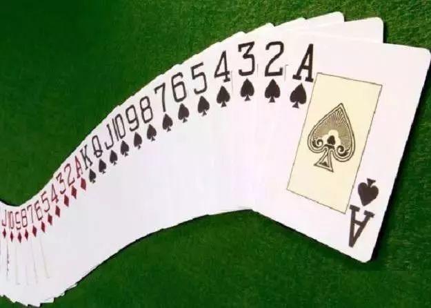 一副牌有多少张牌?选中方块的可能[一副牌有多少张牌?选中方块的可能性大吗]